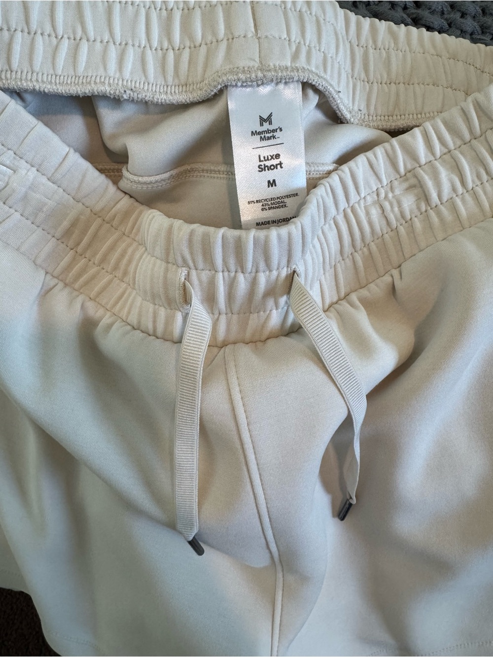 Luxe Neutral Cream Lounge Tee and Drawstring Shorts Set - Picture 4 of 5